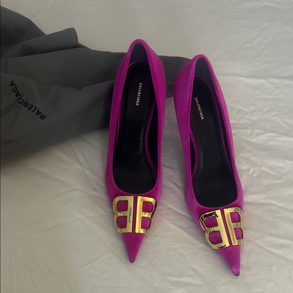 Balenciaga Pink and Gold Heels with Elegant Design